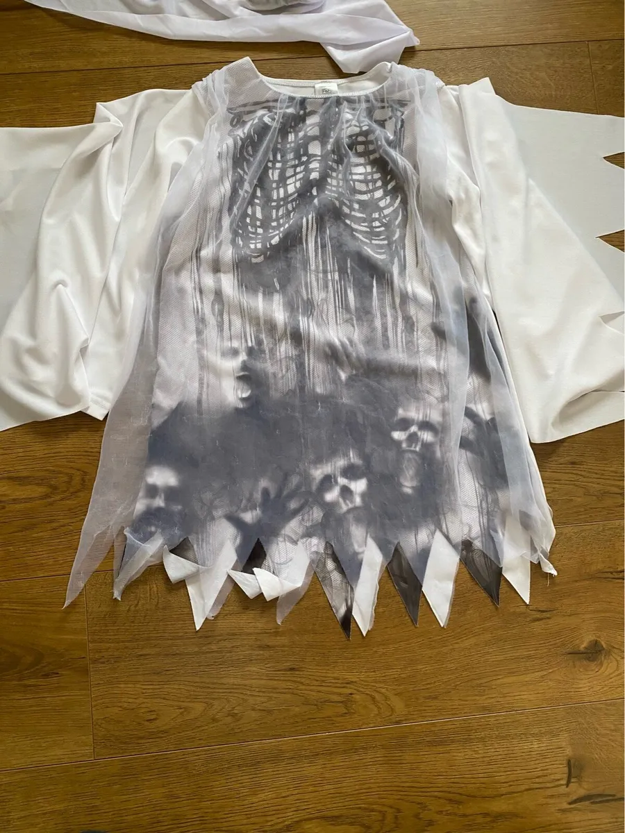 Kids Creepy Halloween Spirit Ghost Costume - Image 2
