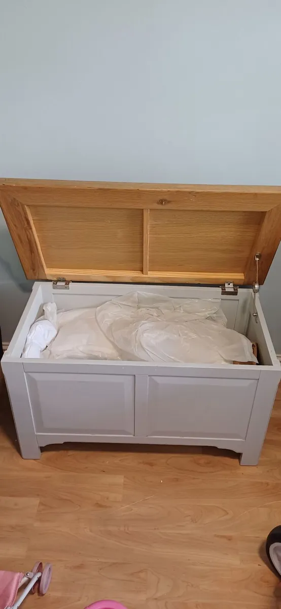 Cot, babies changing table and blanket box - Image 2