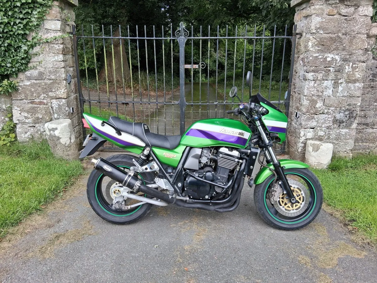 2000 Kawasaki ZRX 1100 - Image 1