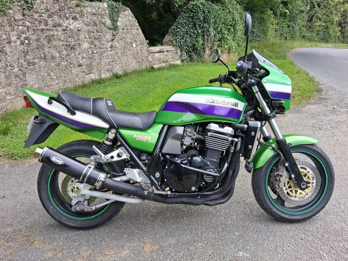 2000 Kawasaki ZRX 1100 - Image 2