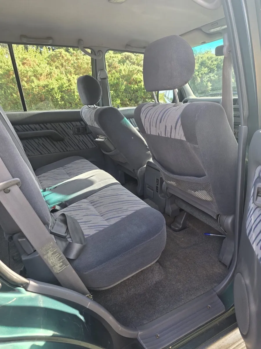 Toyota Land Cruiser 1996 - Image 2