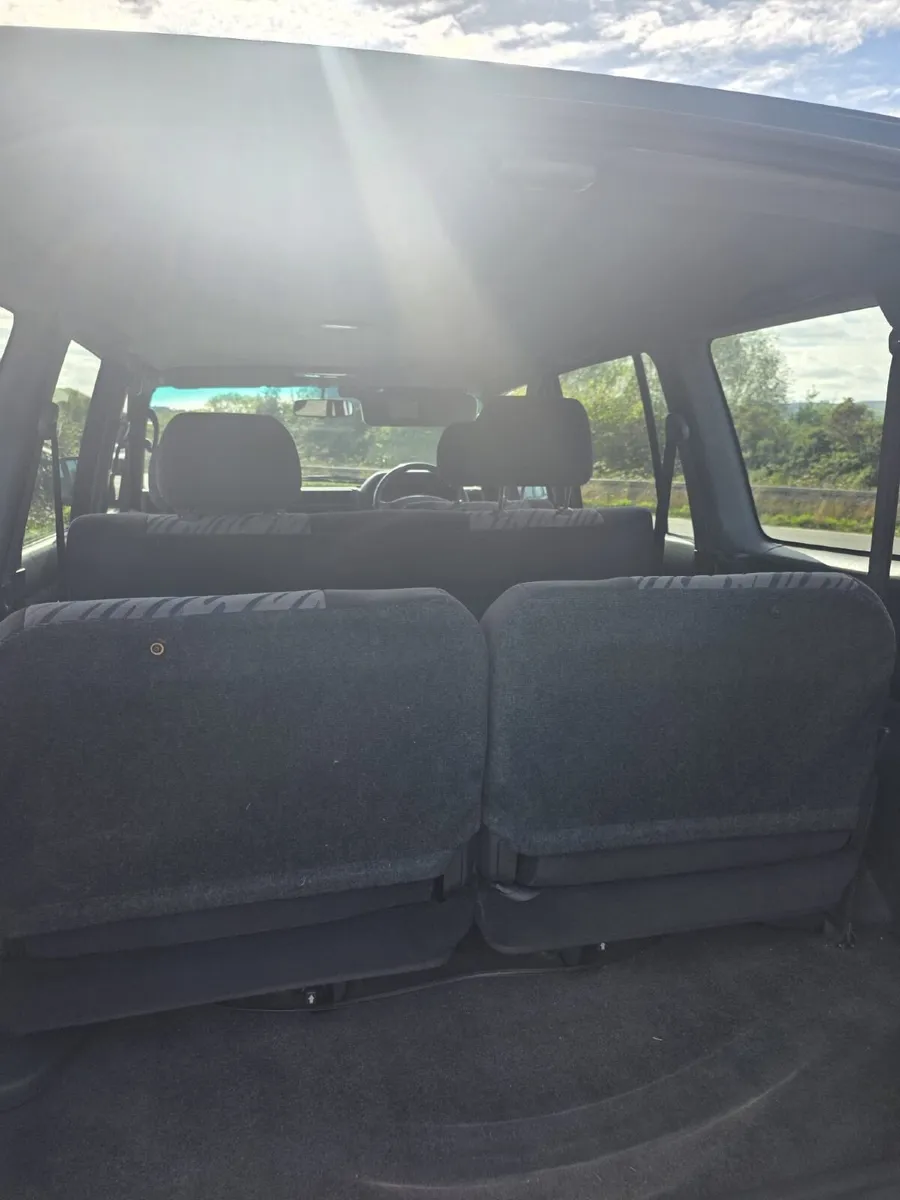 Toyota Land Cruiser 1996 - Image 3