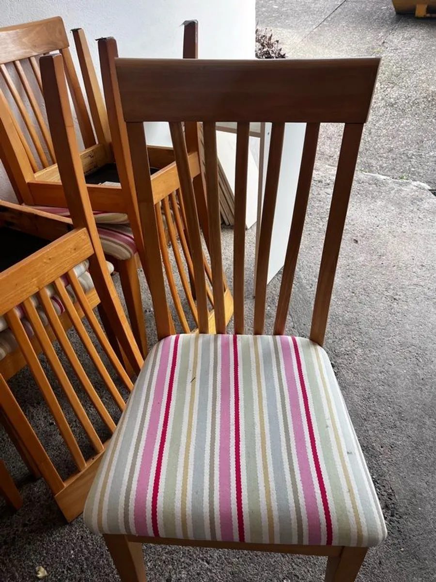 kitchen chairs - Image 1