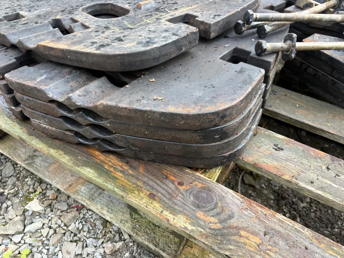 New Holland 45kg fan weighs - Image 2