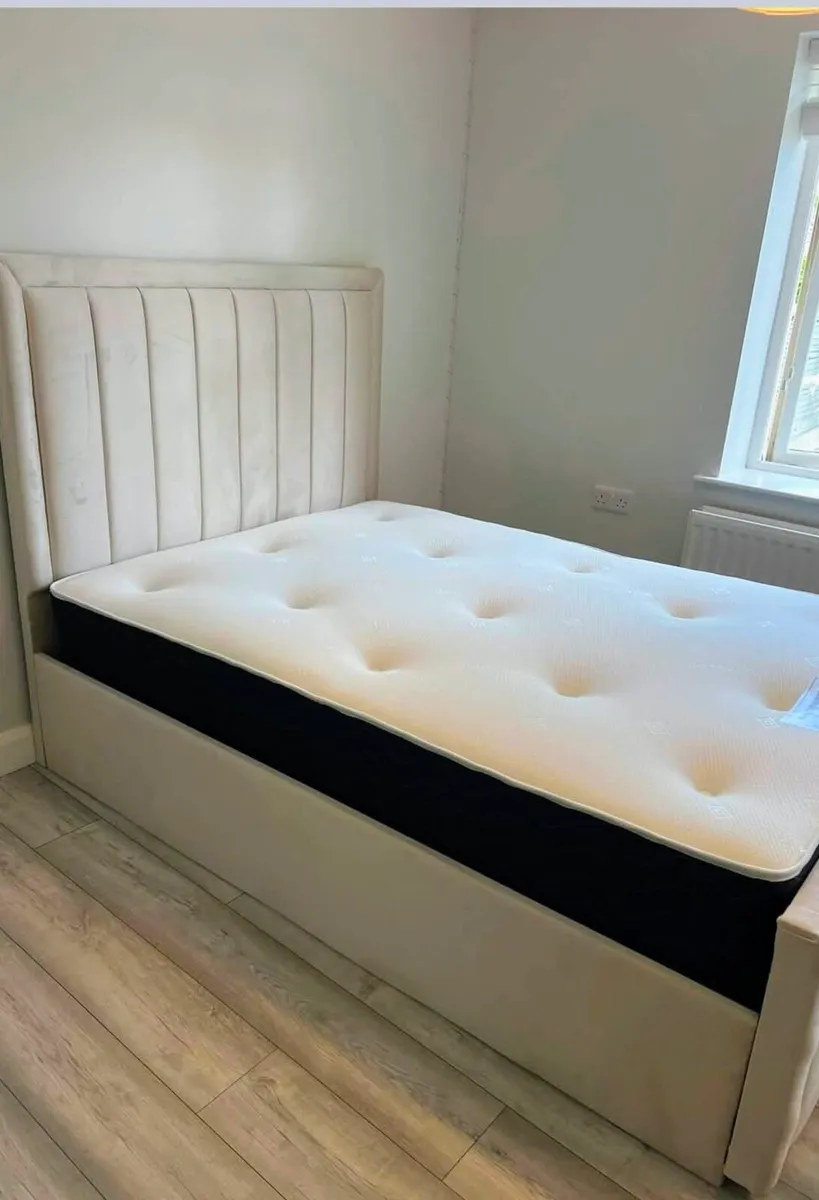 Bed - Image 2