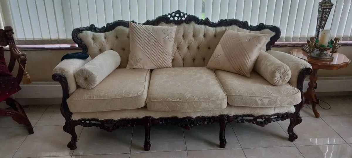 3 seat Victorian sofa and chair set. - Image 1