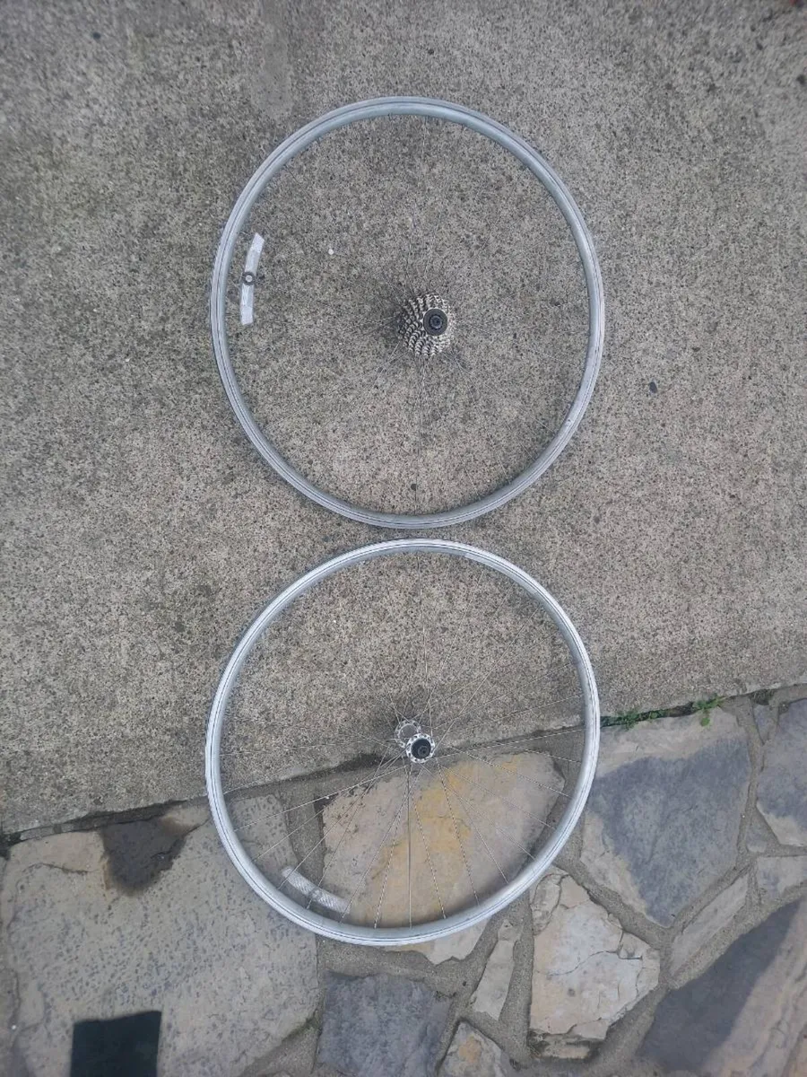 700c wheel set - Image 1
