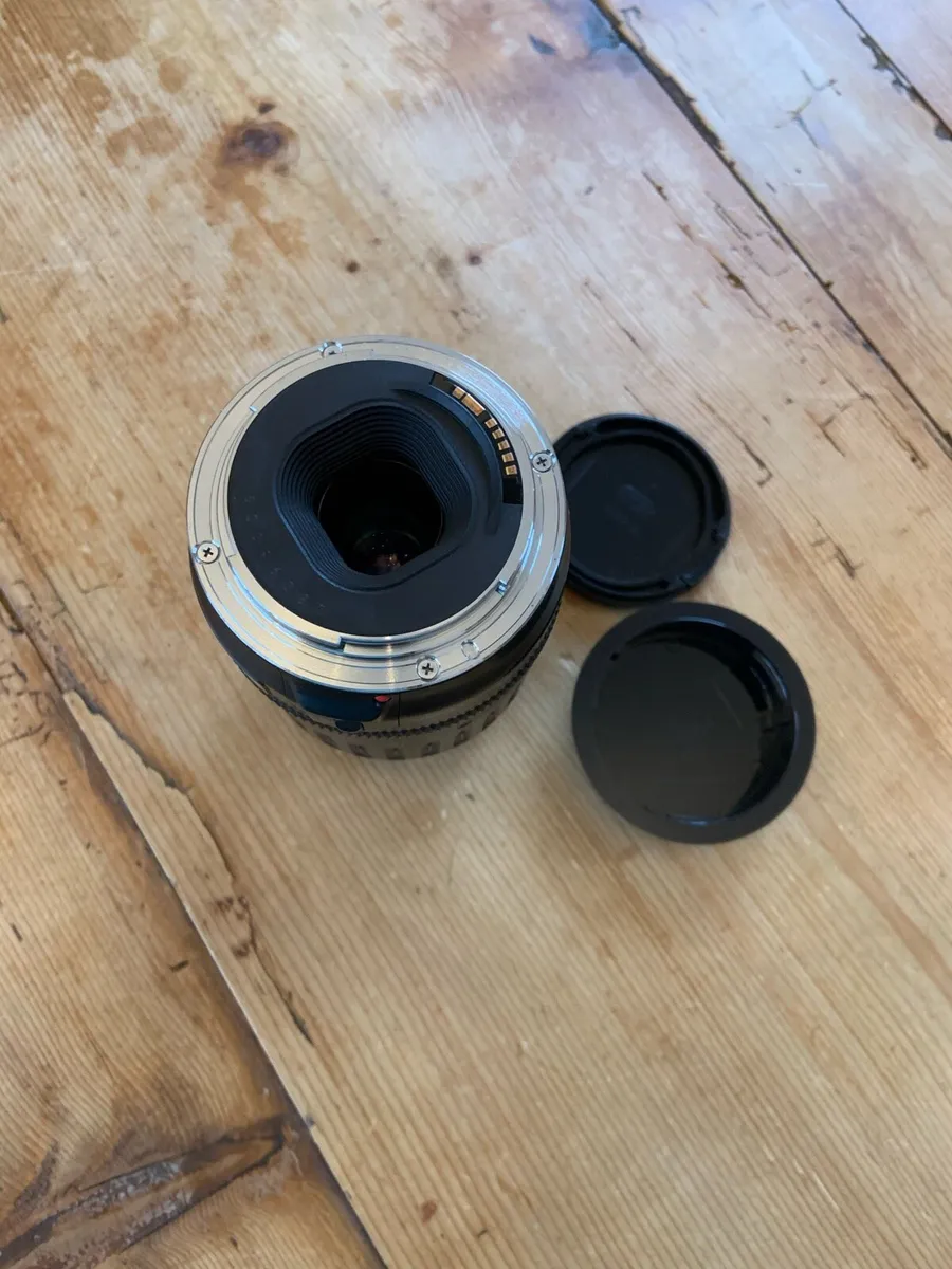 Canon Camera lens priced for easy sale. - Image 4