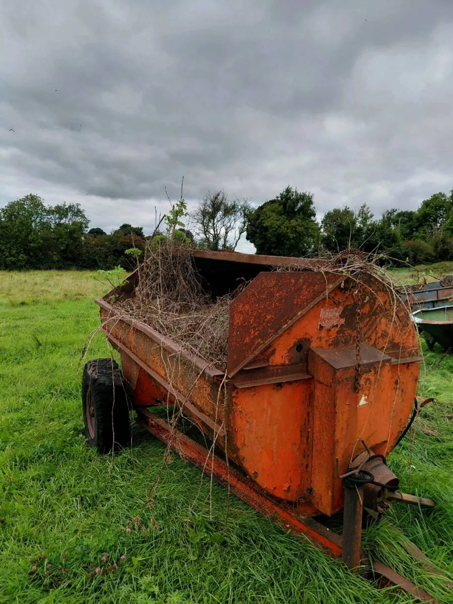 welger square baler, small trailers, scoops, - Image 4