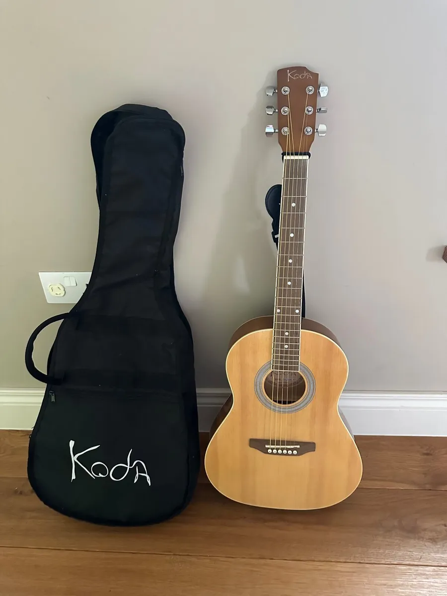 Guitar  Koda 3/4 Acoustic Guitar + Gig Bag - Image 1