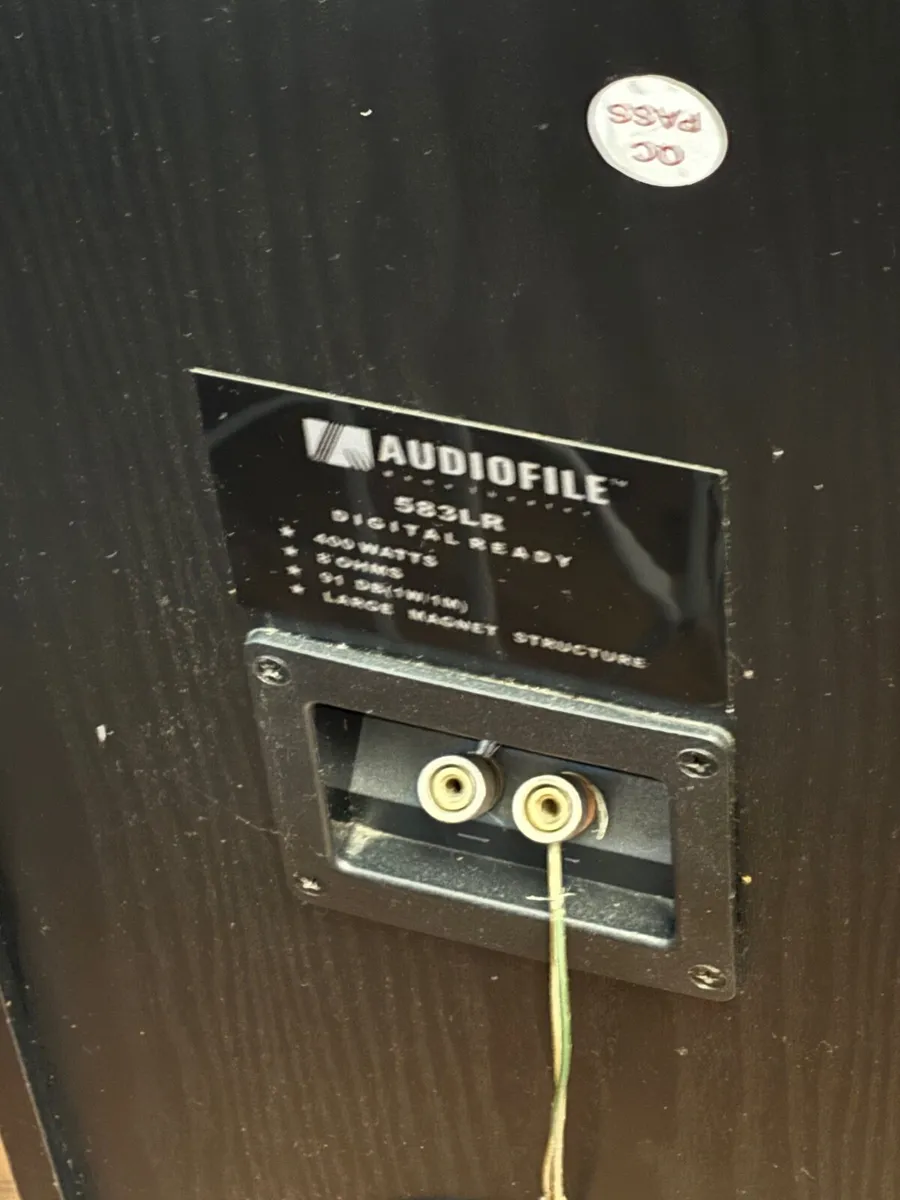 2 Speaker - Image 2
