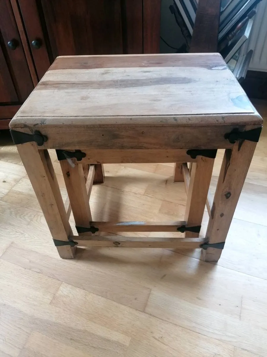 2 Nests of Table - Image 4