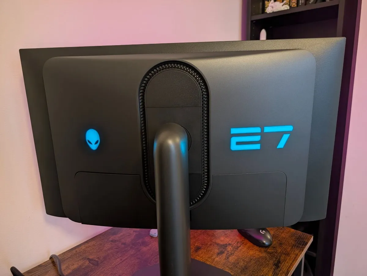 Alienware Gaming Monitor - Image 4