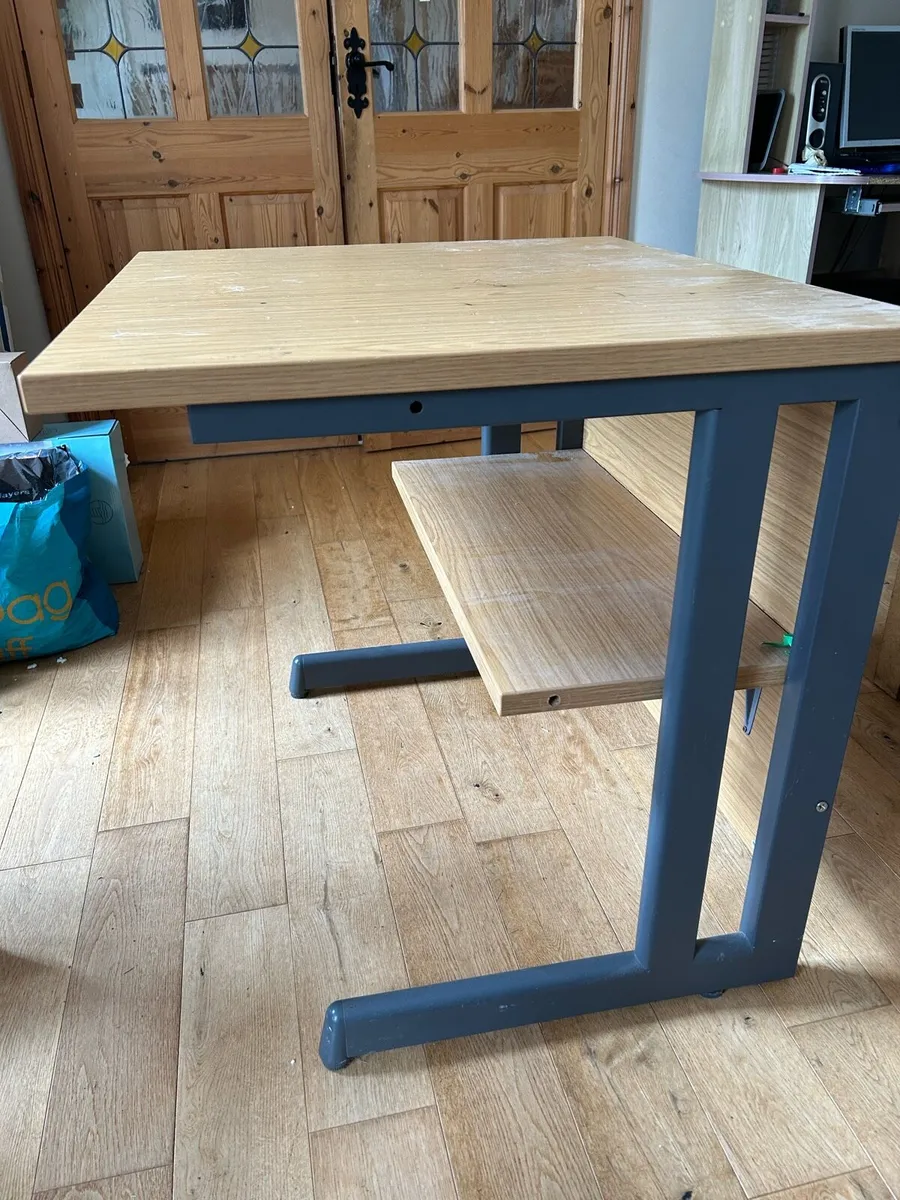 Home study desk - Image 1