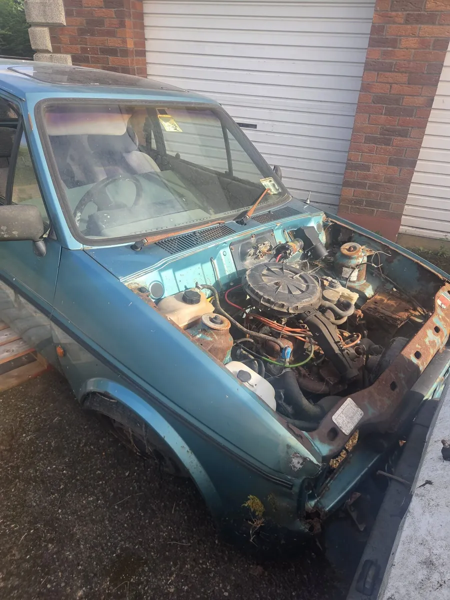 Mk2 fiesta for parts - Image 4