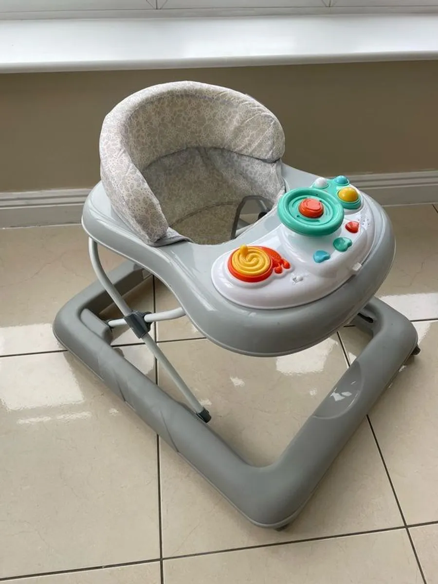 stroller - Image 4