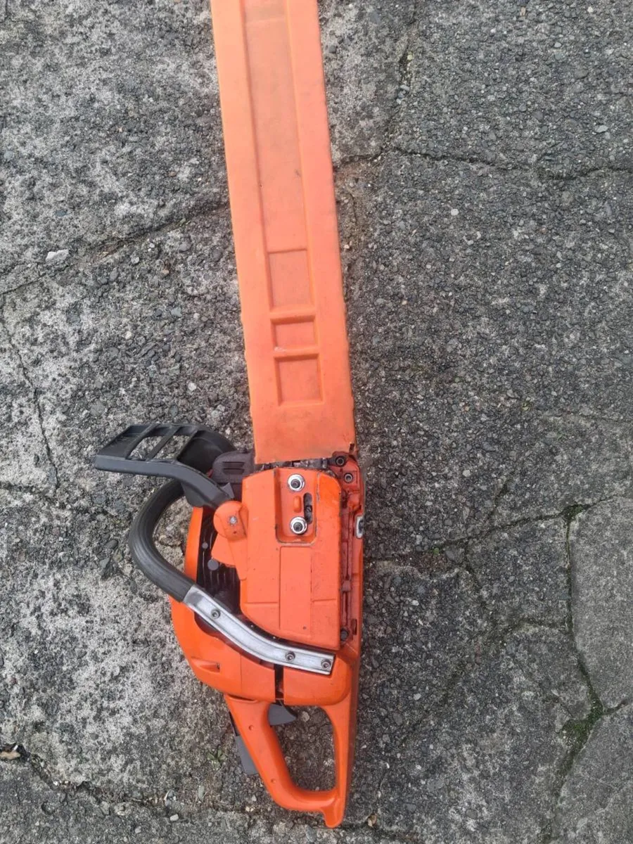 Husqvarna 350 chainsaw - Image 3