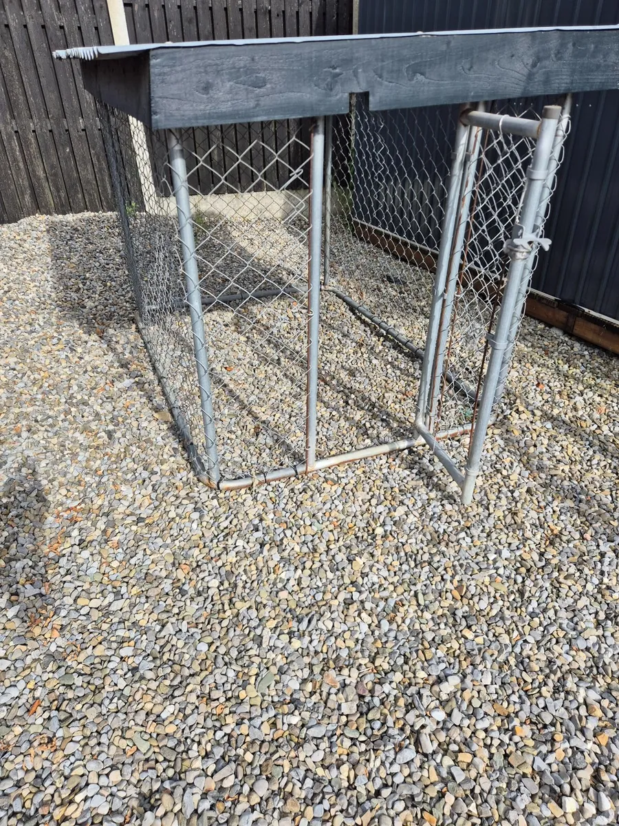 Dog enclosure - Image 2