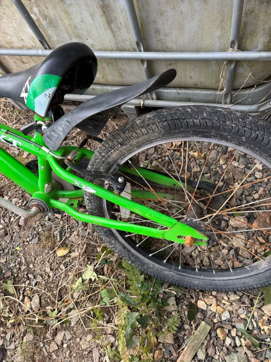 Kids racing bike - Image 3