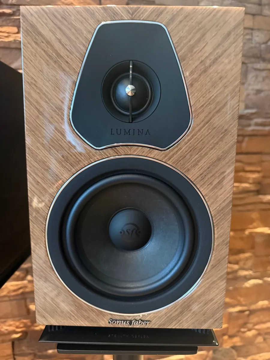Sonus Faber Lumina 2 Amator + stands - Image 2