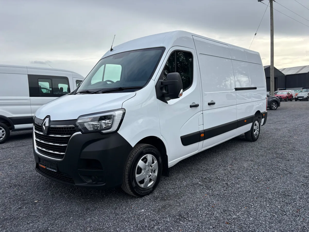 Renault Master - Image 1