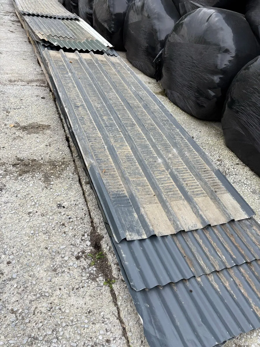 Sheeting various lengths, approximately 220 feet - Image 3