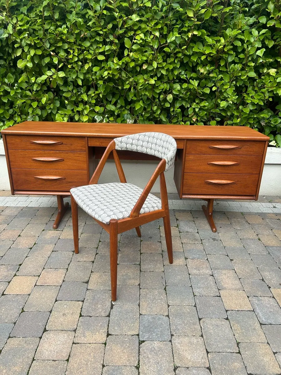 Kai Kristiansen chair and Frank Guille desk - Image 4