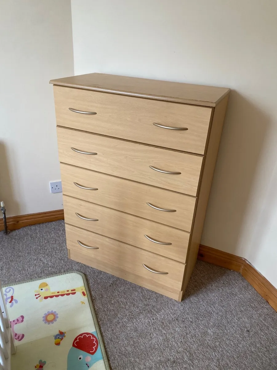 Beds, Wardrobe, Bed Side lockers, Table &  Chairs - Image 4