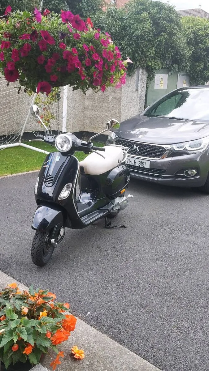 Vespa - Image 4
