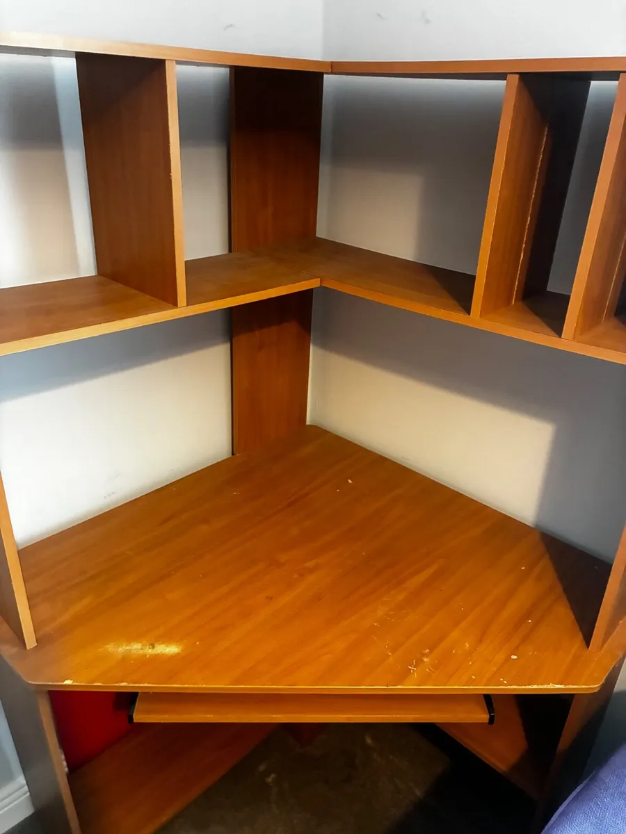 Desk - Image 3