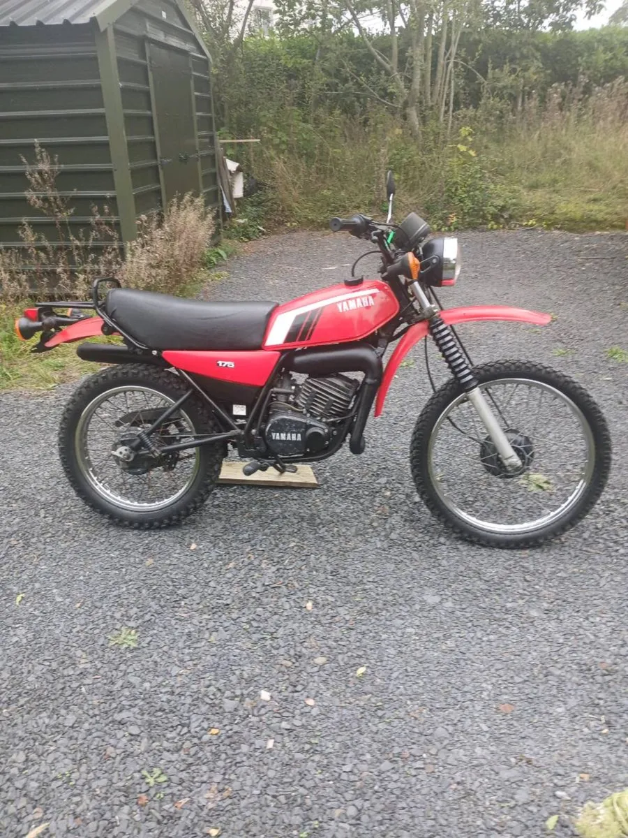 Yamaha DT 175 Rare Red Original BIKE 1979 - Image 1