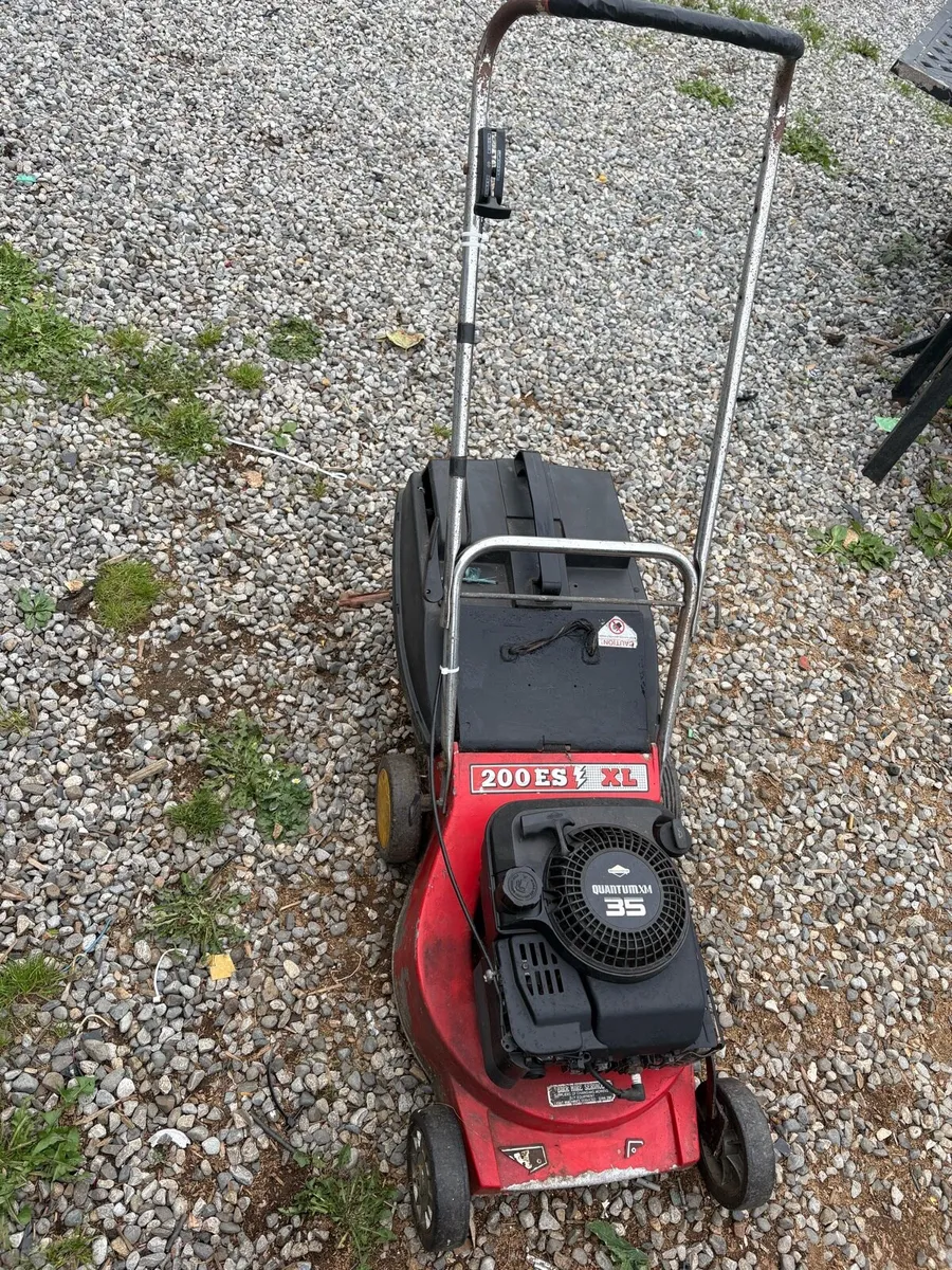 Britain Stratton push more perfect working order - Image 3