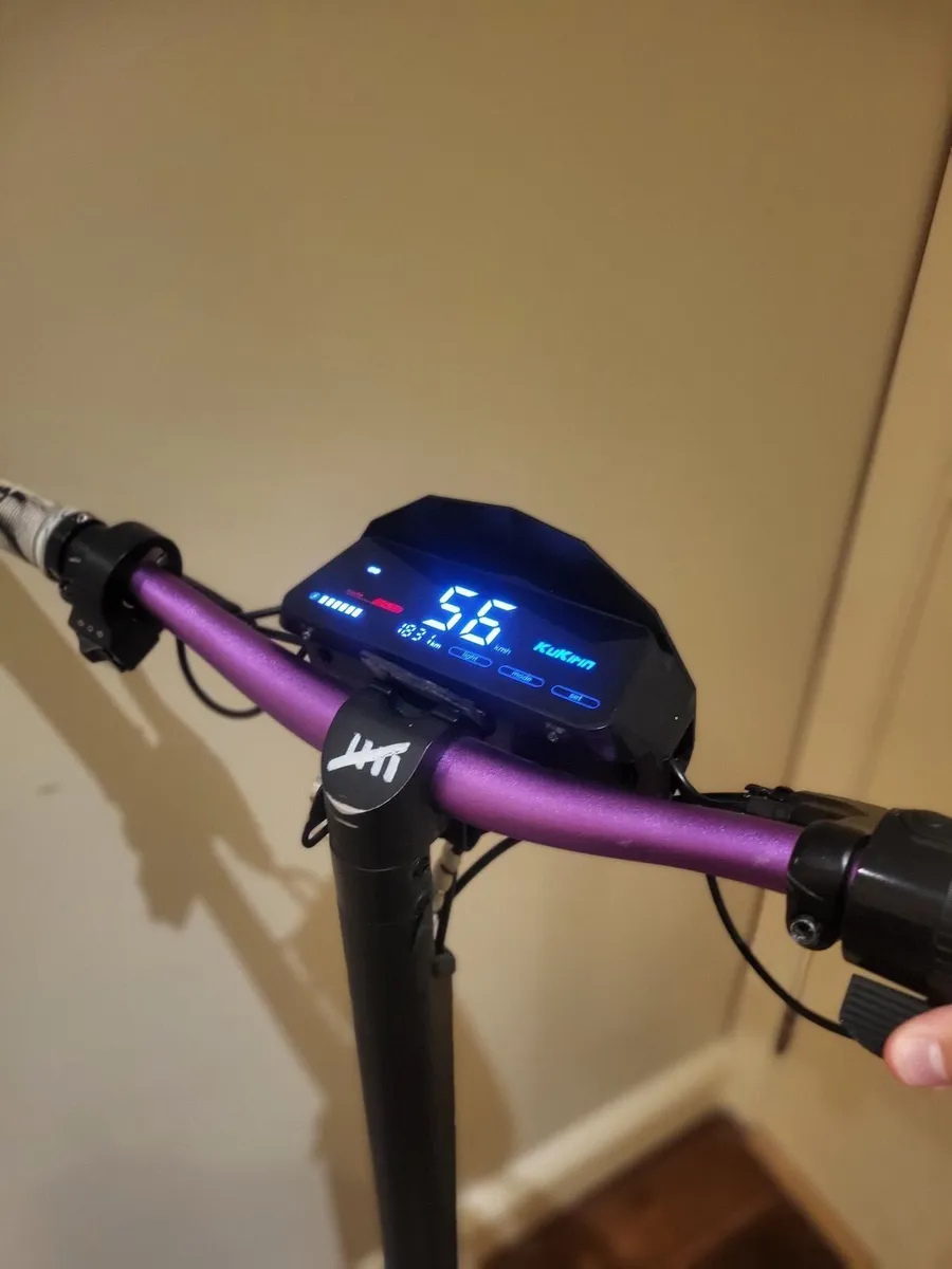 Kukirin G2 electric scooter - Image 2