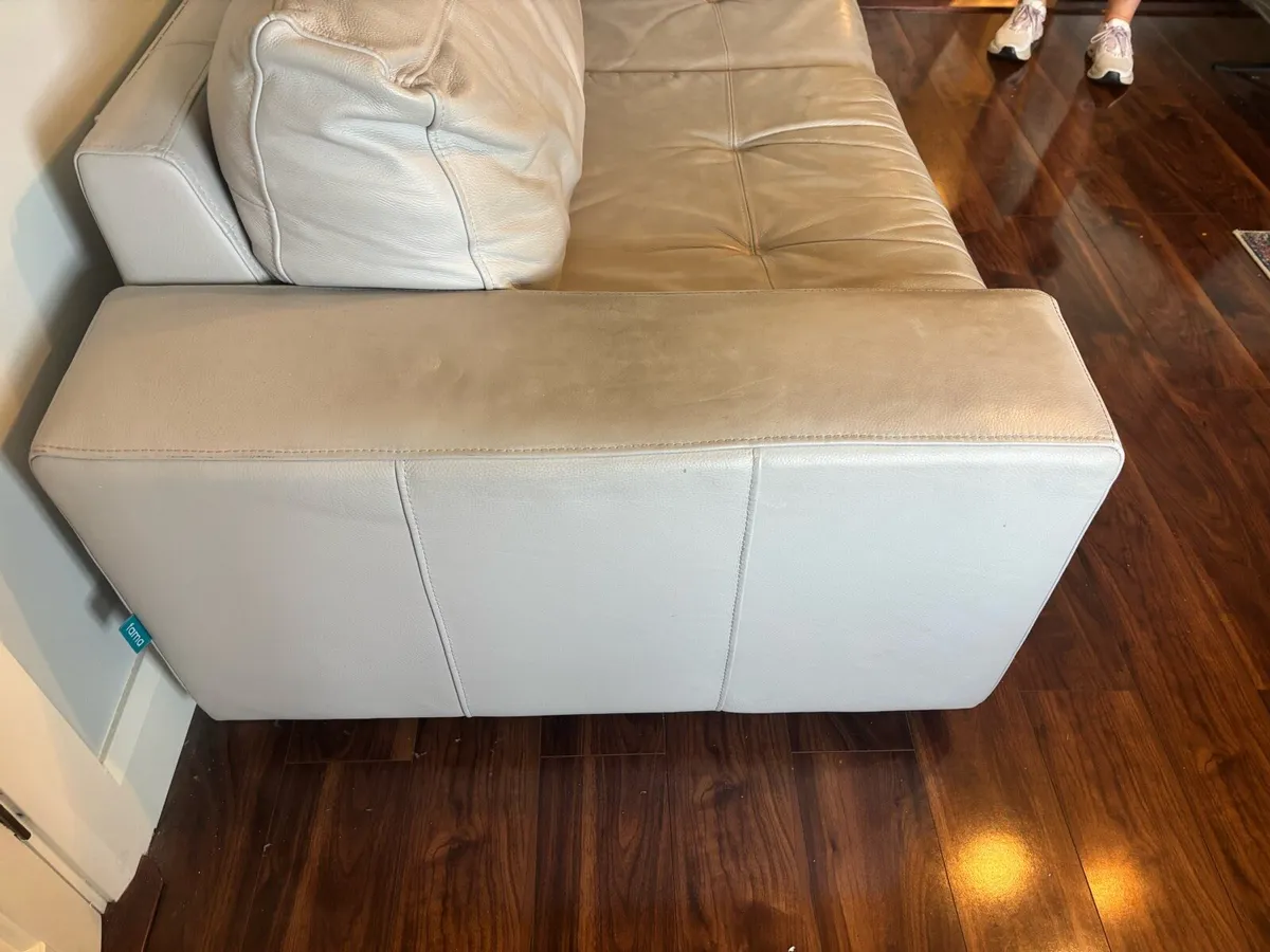 FAMA couches - Image 4