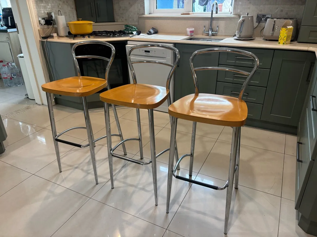 3 Barstools - Image 3