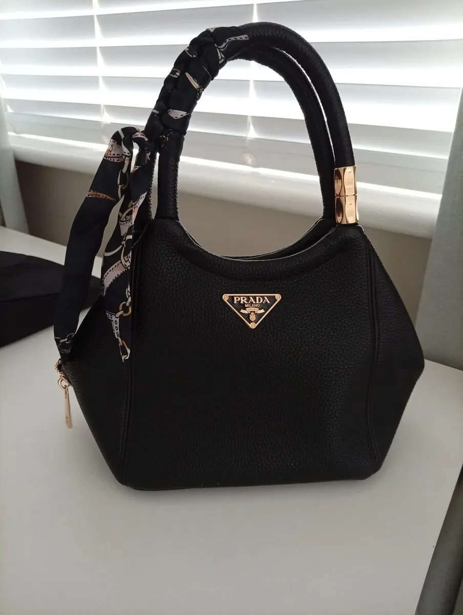 Prada bag - Image 1