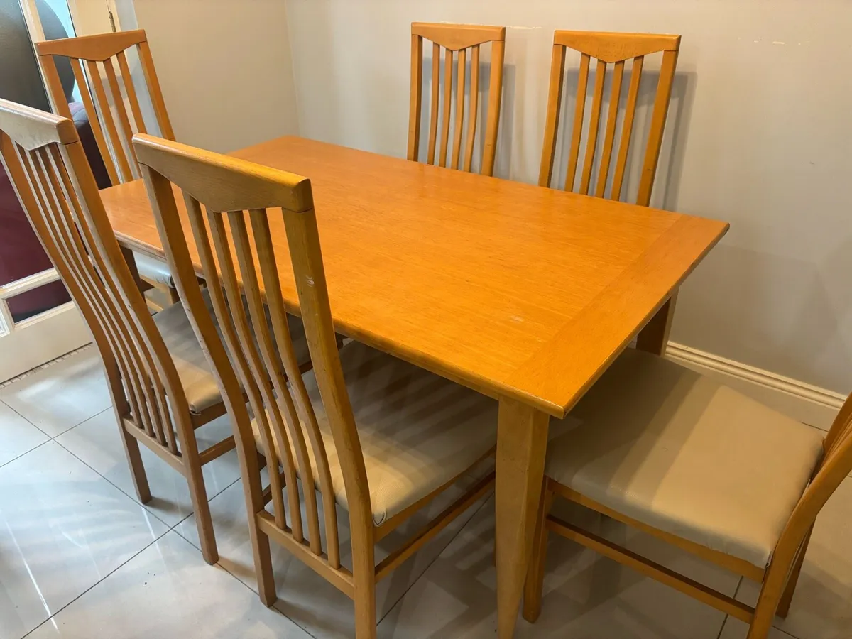 Dining table & 6 chairs - Image 2