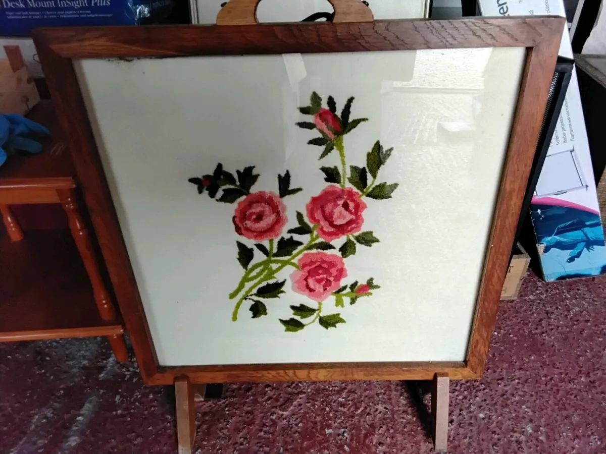 Embridered Fire Screen - Image 3
