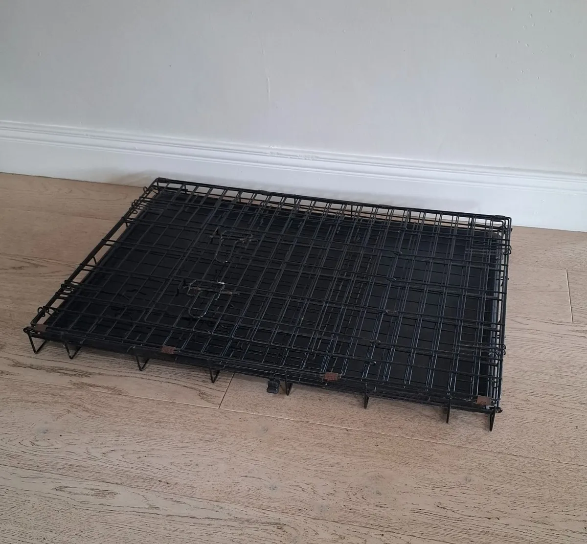 Dog Crate - Medium - Image 2