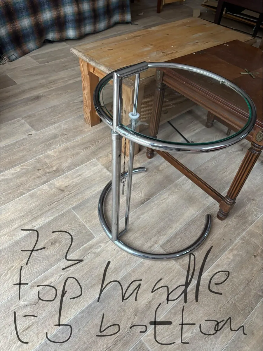 Eileen Grey round coffee table - Image 1