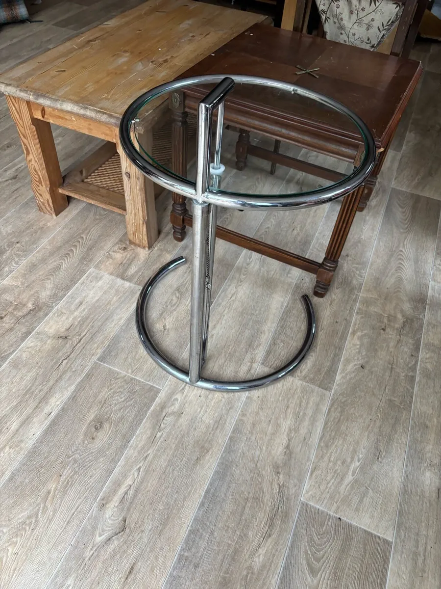 Eileen Grey round coffee table - Image 2