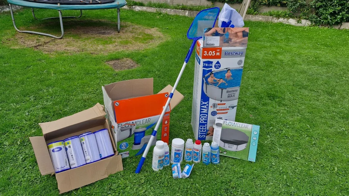 Bestway Steel Pro MAX 3.05m Pool + Upgraded Pump - Image 1