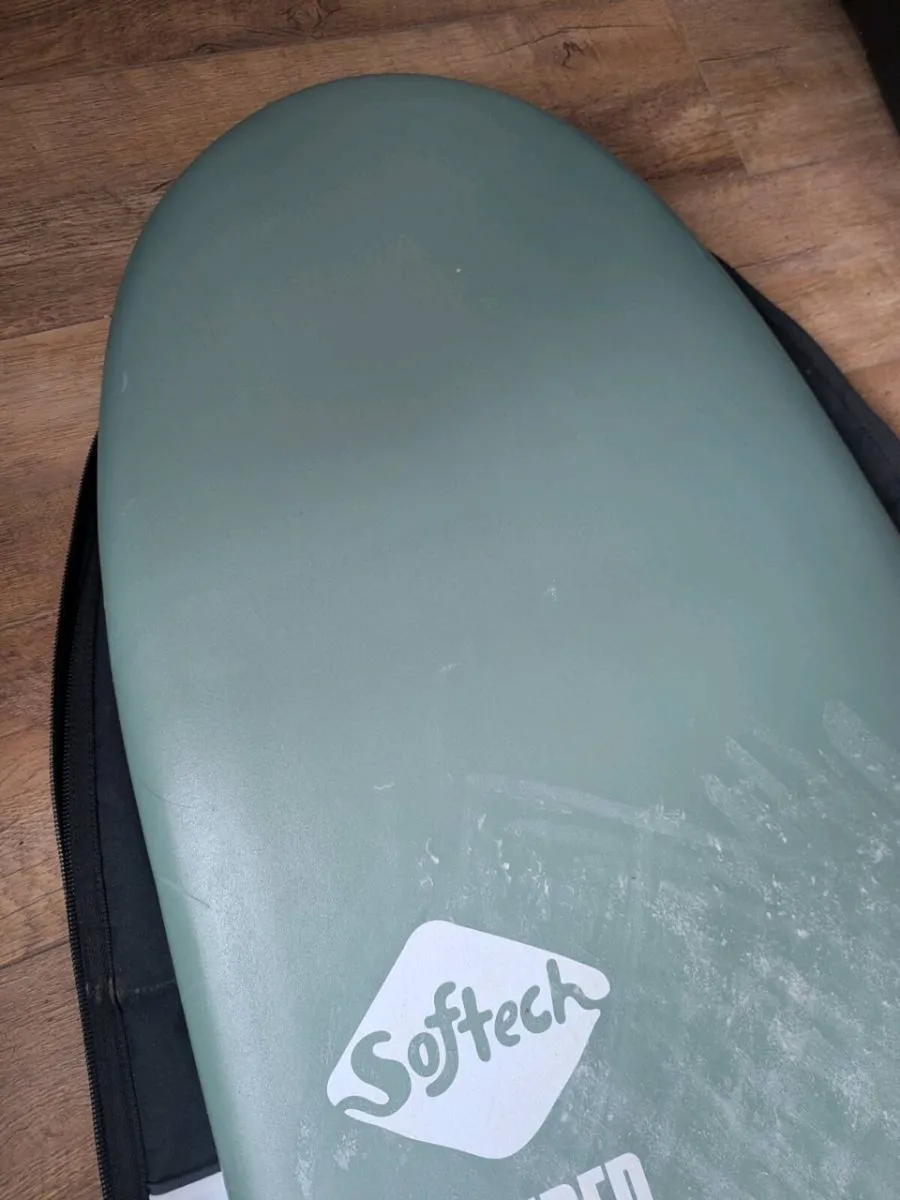 6'10" Bomber Softech Surfboard - Image 4