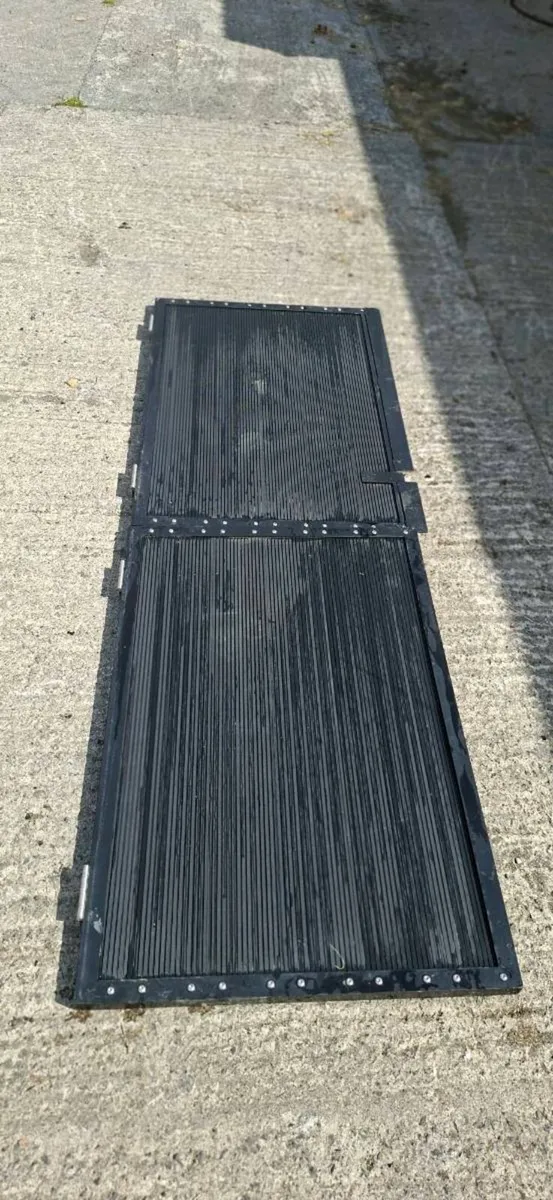 2 1/2 gates - Image 3