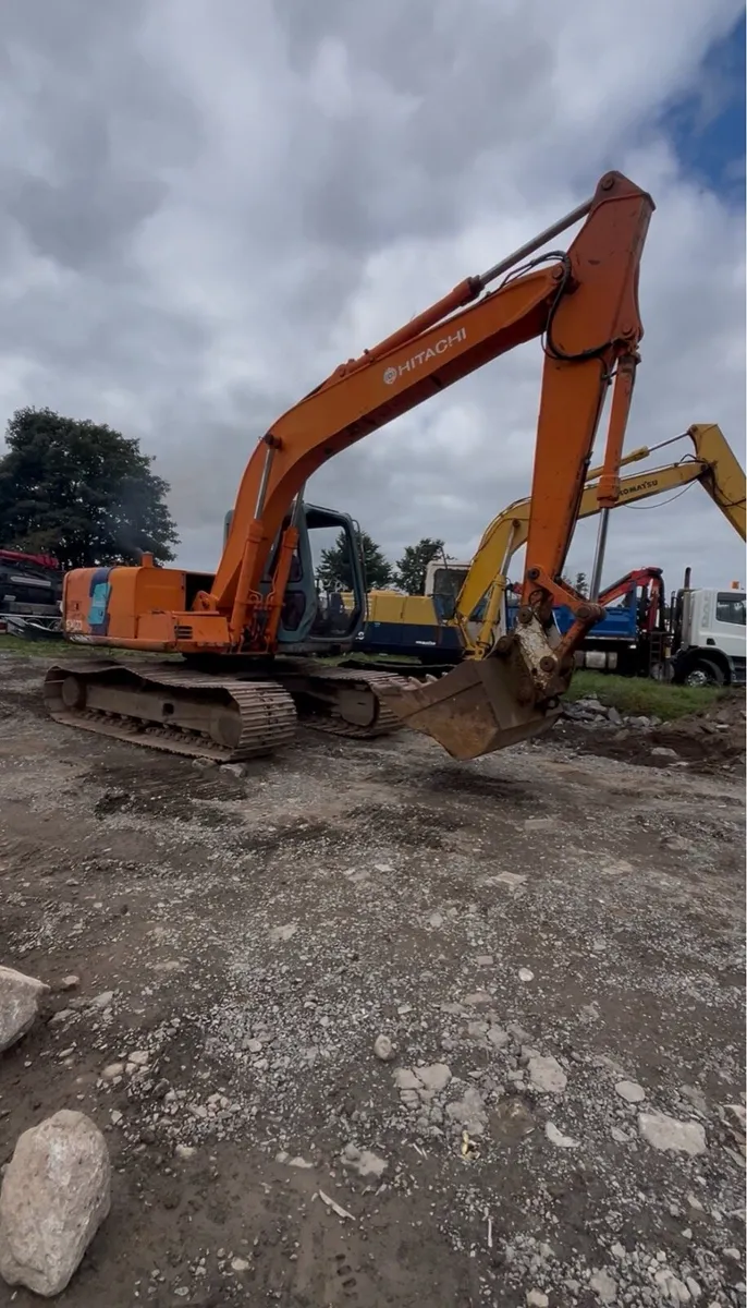 Hitachi EX120 - Image 1