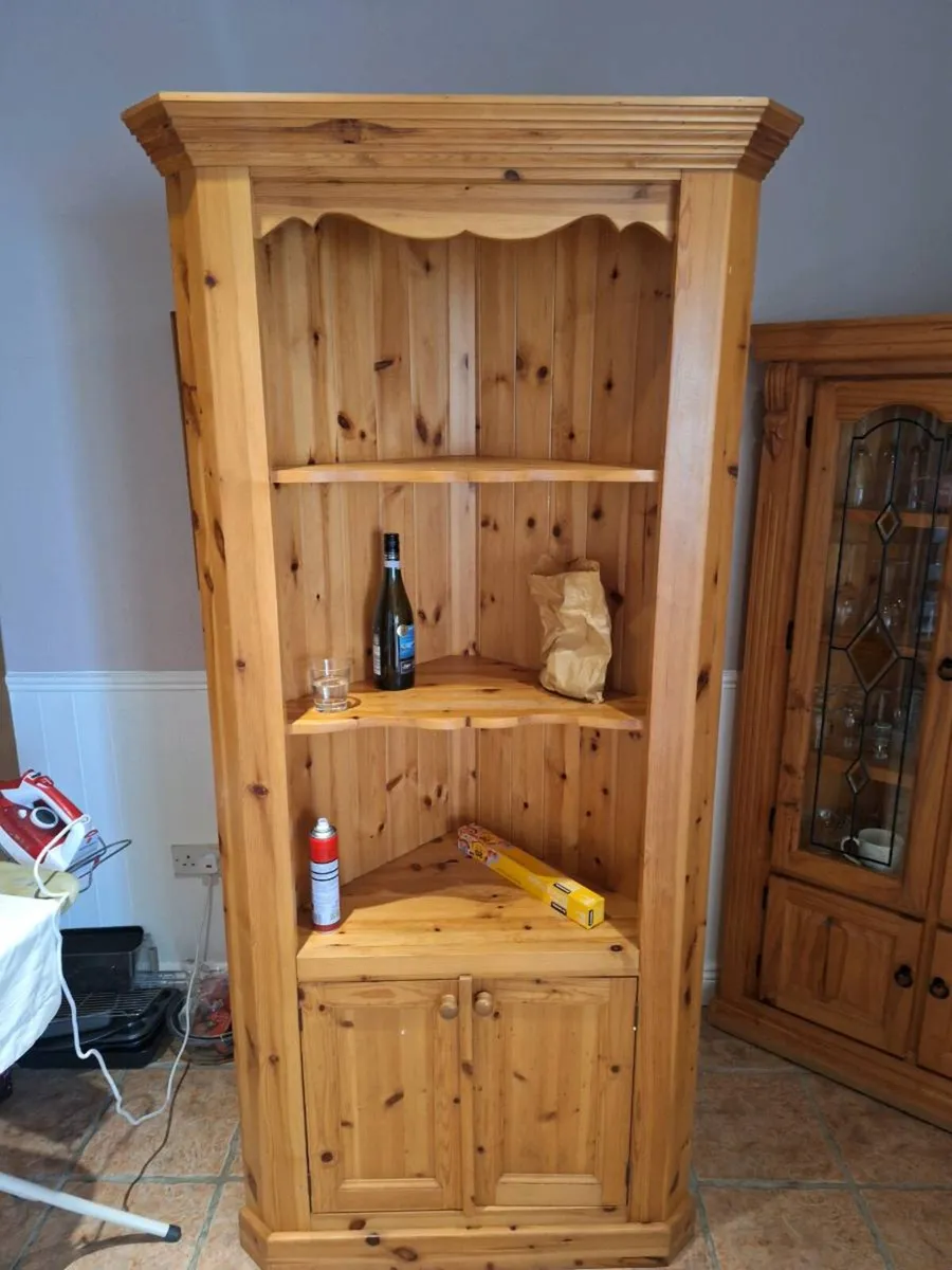Cabinet - Image 4
