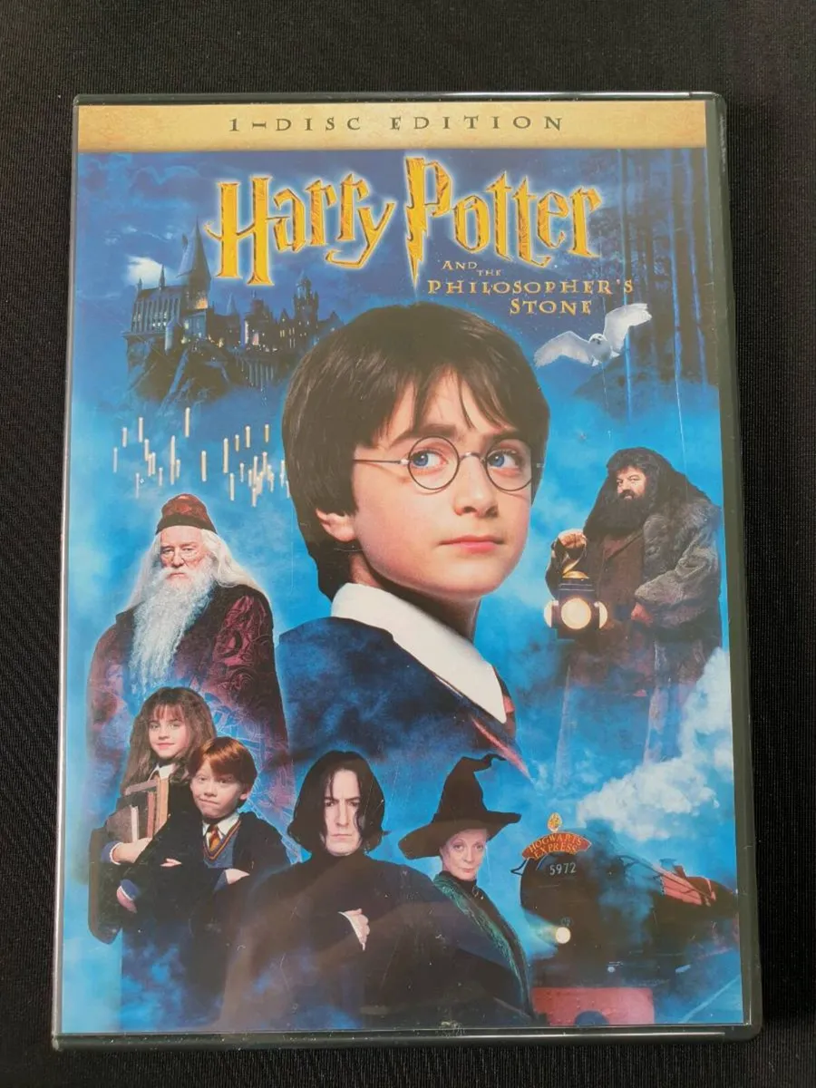 Harry Potter and the Philosopher's Sorcerer's DVD - Image 1