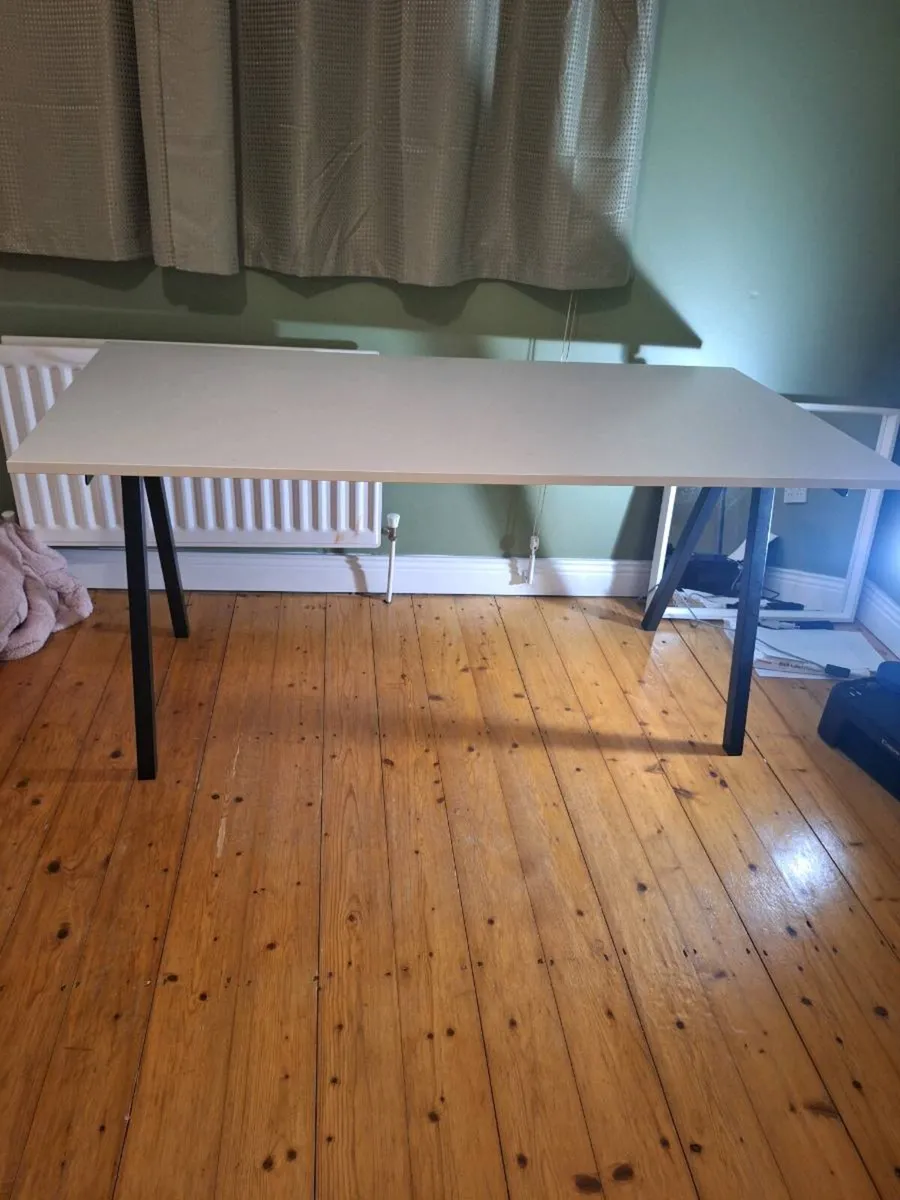 Big Desk - Image 1