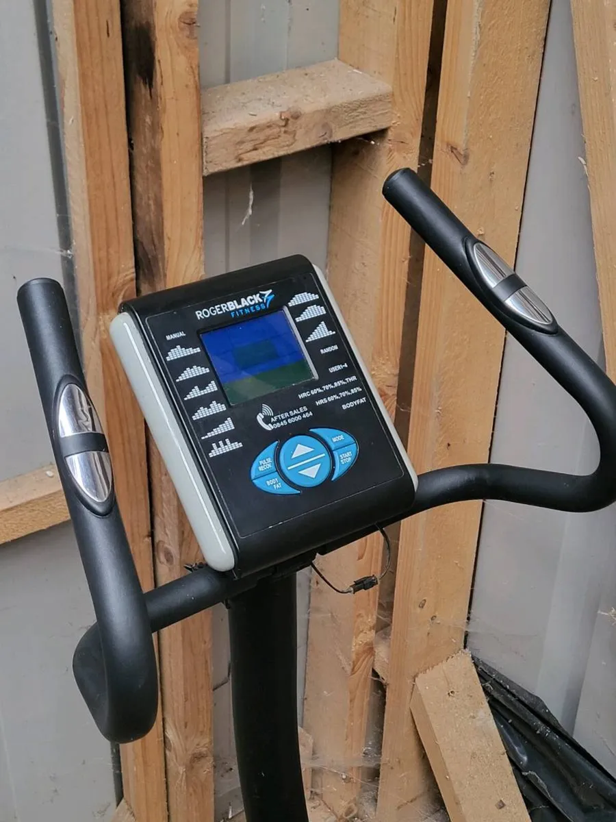 RogerBlack Exercise Bike - Electric Resistance. - Image 3