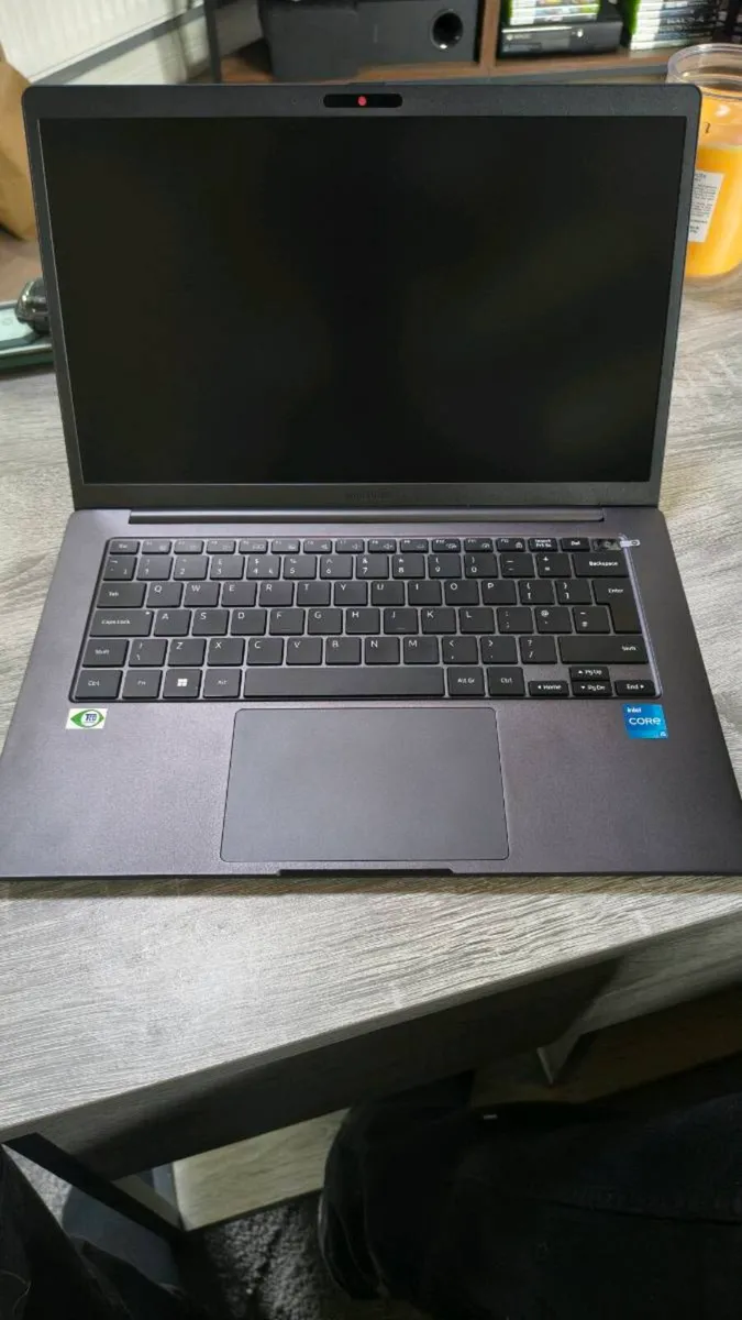 Samsung Galaxy Book / 16gb / i5 / 256gb - Image 4